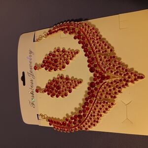 Elegant Red and Gold Necklace Set